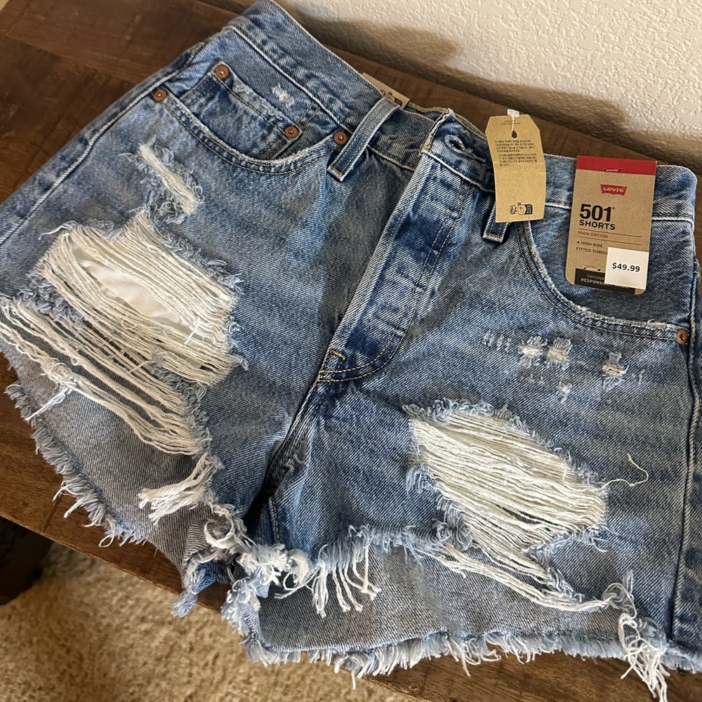 Levi’s 501 high rise shorts